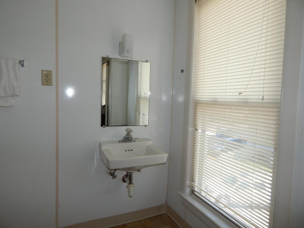 Shoreham Oceanfront Hotel Ocean City Room photo